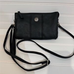 Stone Mountain Black Leather Cross body Purse/Wallet